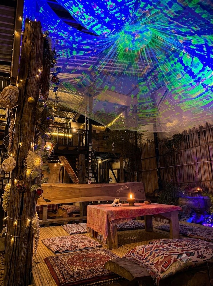 Spirit Bar & Jewelry in Pai: Live Music, Handmade Jewelry & Creative Cocktails